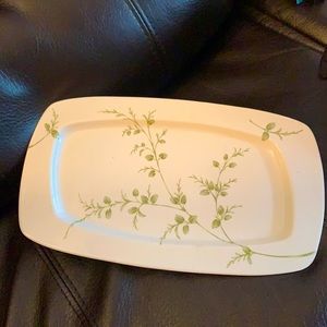 Partylite Plate, Free with purchase of 3 items..